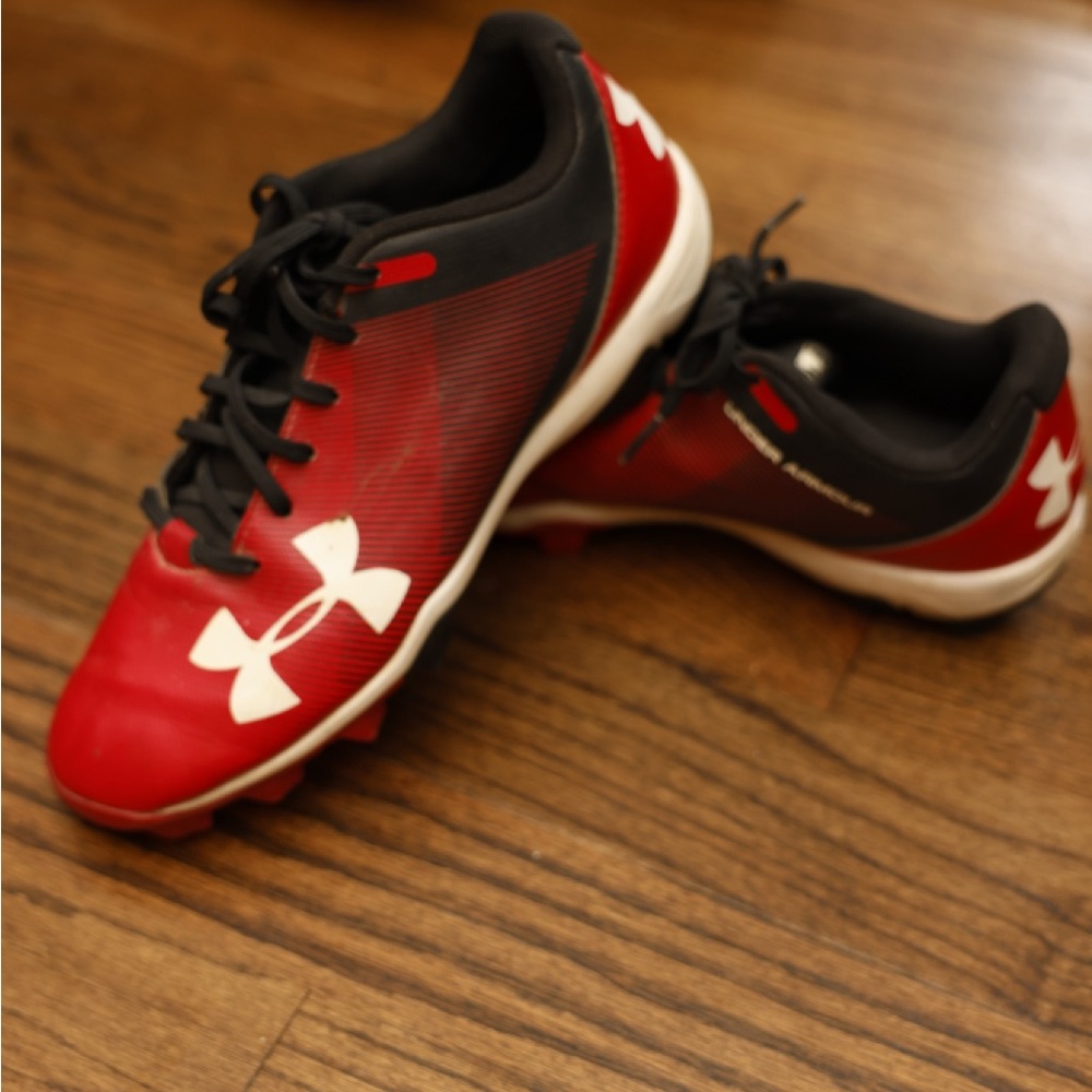 FOOTBALL CLEATS /Under armor football cleats youth